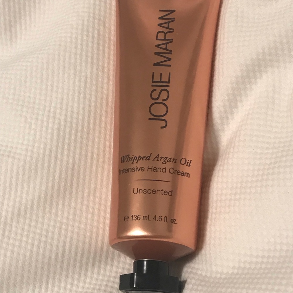 NEW.  LARGE size Josie Maran Intensive HandCream.